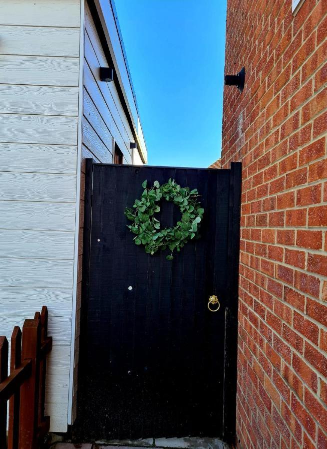Goodnestone  Canterbury Romantic Modern Home מראה חיצוני תמונה